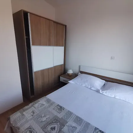 Apartment Luketa
