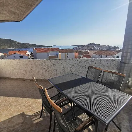 Luketa Apartment Primosten