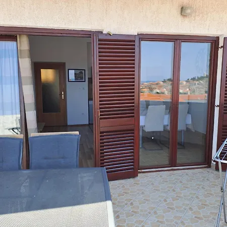 Apartament Luketa